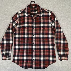 Rainforest Tartan Plaid Flannel‎ M Front Pockets Red Blue Long Sleeves Button Up